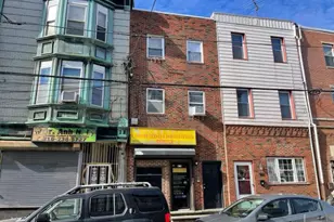 904 S 8th St, Philadelphia, PA 19147 - Photo 2