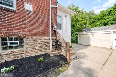 7735 Hasbrook Avenue, Philadelphia, PA 19111 - Photo 32