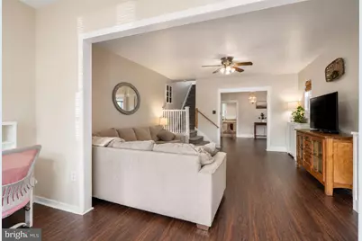 7735 Hasbrook Avenue, Philadelphia, PA 19111 - Photo 6
