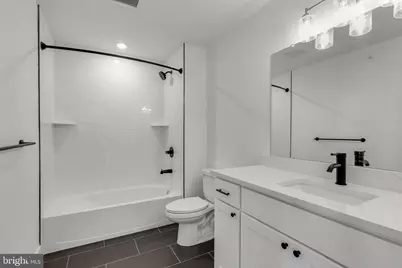 2214 N Front Street #204, Philadelphia, PA 19133 - Photo 24