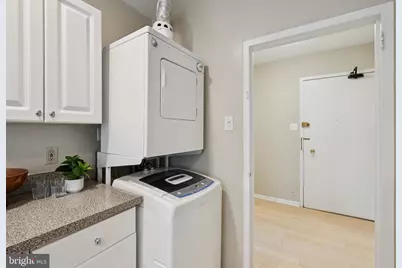 135 S 19th Street #711, Philadelphia, PA 19103 - Photo 8