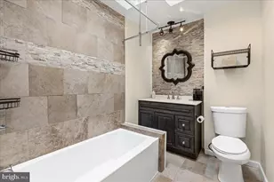 5628 N Marvine St, Philadelphia, PA 19141 - Photo 16