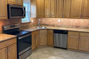 2333 Ripley St, Philadelphia, PA 19152 - Photo 8