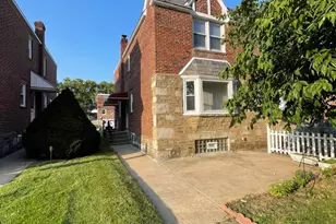 2333 Ripley St, Philadelphia, PA 19152 - Photo 2