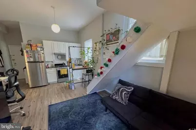 2036 Mount Vernon Street #2R, Philadelphia, PA 19130 - Photo 8