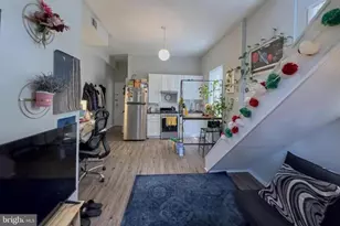2036 Mt Vernon St, Philadelphia, PA 19130 - Photo 4
