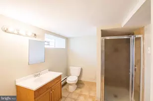 5750 N Lambert St, Philadelphia, PA 19138 - Photo 20
