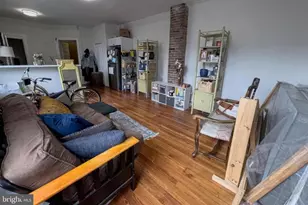 2037 Spring Garden St, Philadelphia, PA 19130 - Photo 2