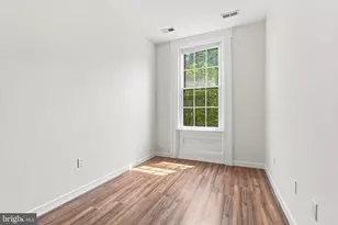 1525 Green St, Philadelphia, PA 19130 - Photo 10