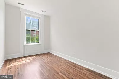 1525 Green Street #UNIT 2F, Philadelphia, PA 19130 - Photo 12