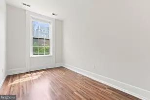 1525 Green St, Philadelphia, PA 19130 - Photo 12