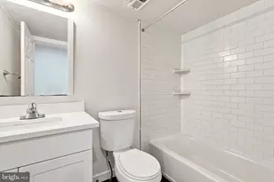 1525 Green St, Philadelphia, PA 19130 - Photo 6