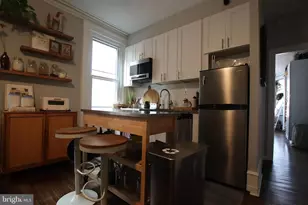 2107 Green St, Philadelphia, PA 19130 - Photo 8
