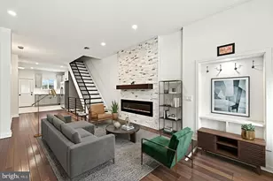 2314 S Hemberger St, Philadelphia, PA 19145 - Photo 2