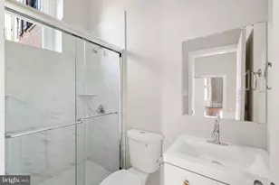 2311 Green St, Philadelphia, PA 19130 - Photo 12