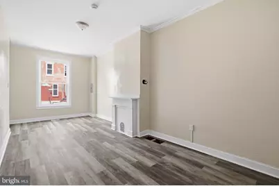 632 W Cumberland Street #1, Philadelphia, PA 19133 - Photo 4