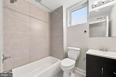 1222 N 7th Street #BLDG E UNIT 3, Philadelphia, PA 19122 - Photo 16