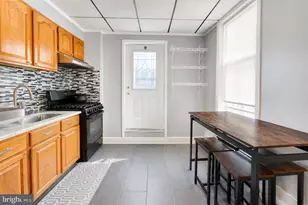 1727 S 2nd St, Philadelphia, PA 19148 - Photo 18