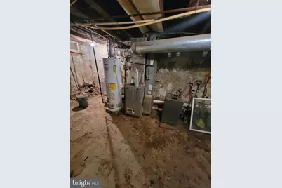 813 W Birch Street, Philadelphia, PA 19133 - Photo 28