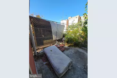 813 W Birch Street, Philadelphia, PA 19133 - Photo 20