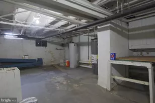 133 Jamestown St, Philadelphia, PA 19127 - Photo 34