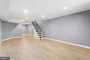 2209 E Huntingdon St, Philadelphia, PA 19125 - Photo 12