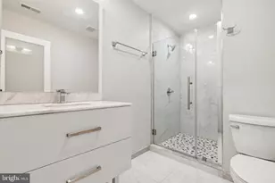 1133 E Columbia Ave, Philadelphia, PA 19125 - Photo 14