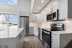 1133 E Columbia Ave, Philadelphia, PA 19125 - Photo 10