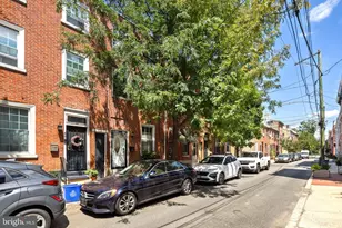 439 W George St, Philadelphia, PA 19123 - Photo 2