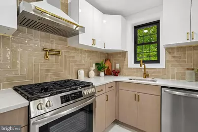 4917 Parkside Avenue N, Philadelphia, PA 19131 - Photo 10