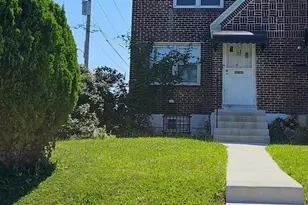 1142 St Vincent St, Philadelphia, PA 19111 - Photo 2