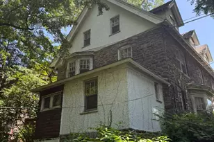 6672 Lincoln Dr, Philadelphia, PA 19119 - Photo 2