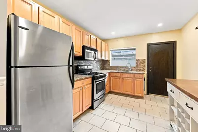 2432 S Bancroft Street, Philadelphia, PA 19145 - Photo 6