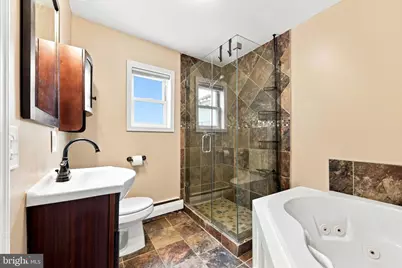 2432 S Bancroft Street, Philadelphia, PA 19145 - Photo 12