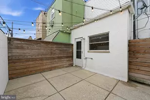 2432 S Bancroft St, Philadelphia, PA 19145 - Photo 12