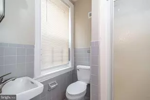 1615 Dyre St, Philadelphia, PA 19124 - Photo 14