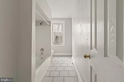 7016 Woodland Avenue, Philadelphia, PA 19142 - Photo 6