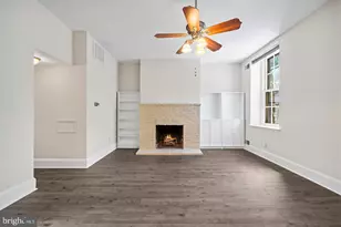 1023 Clinton St, Philadelphia, PA 19107 - Photo 2