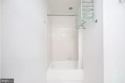 315 New Street #504, Philadelphia, PA 19106 - Photo 18