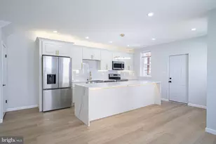 829 E Rittenhouse St, Philadelphia, PA 19138 - Photo 8