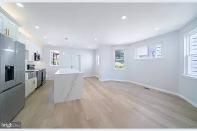 829 E Rittenhouse Street, Philadelphia, PA 19138 - Photo 6