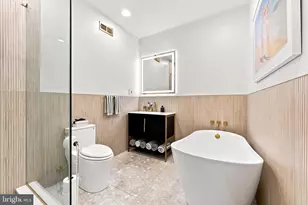 2543 S 17th St, Philadelphia, PA 19145 - Photo 18