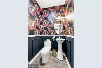 2543 S 17th Street, Philadelphia, PA 19145 - Photo 8