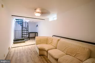 1137 Pine St, Philadelphia, PA 19107 - Photo 10