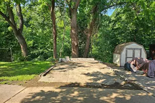 1521 West End Dr, Philadelphia, PA 19151 - Photo 18