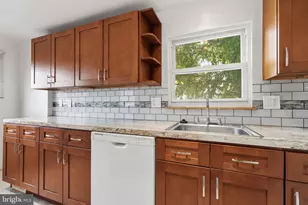 2838 Shipley Rd, Philadelphia, PA 19152 - Photo 8