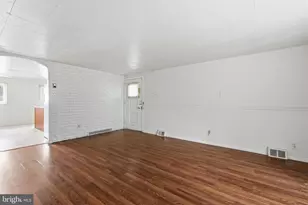 2838 Shipley Rd, Philadelphia, PA 19152 - Photo 4