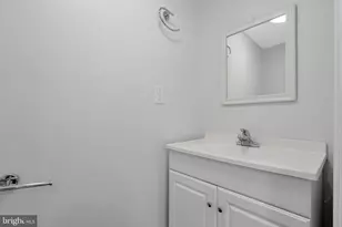 1318 Bainbridge St, Philadelphia, PA 19147 - Photo 12