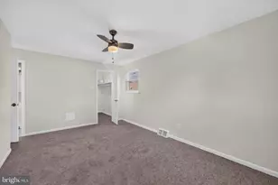 2261 Strahle St, Philadelphia, PA 19152 - Photo 16