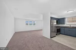 2261 Strahle St, Philadelphia, PA 19152 - Photo 6